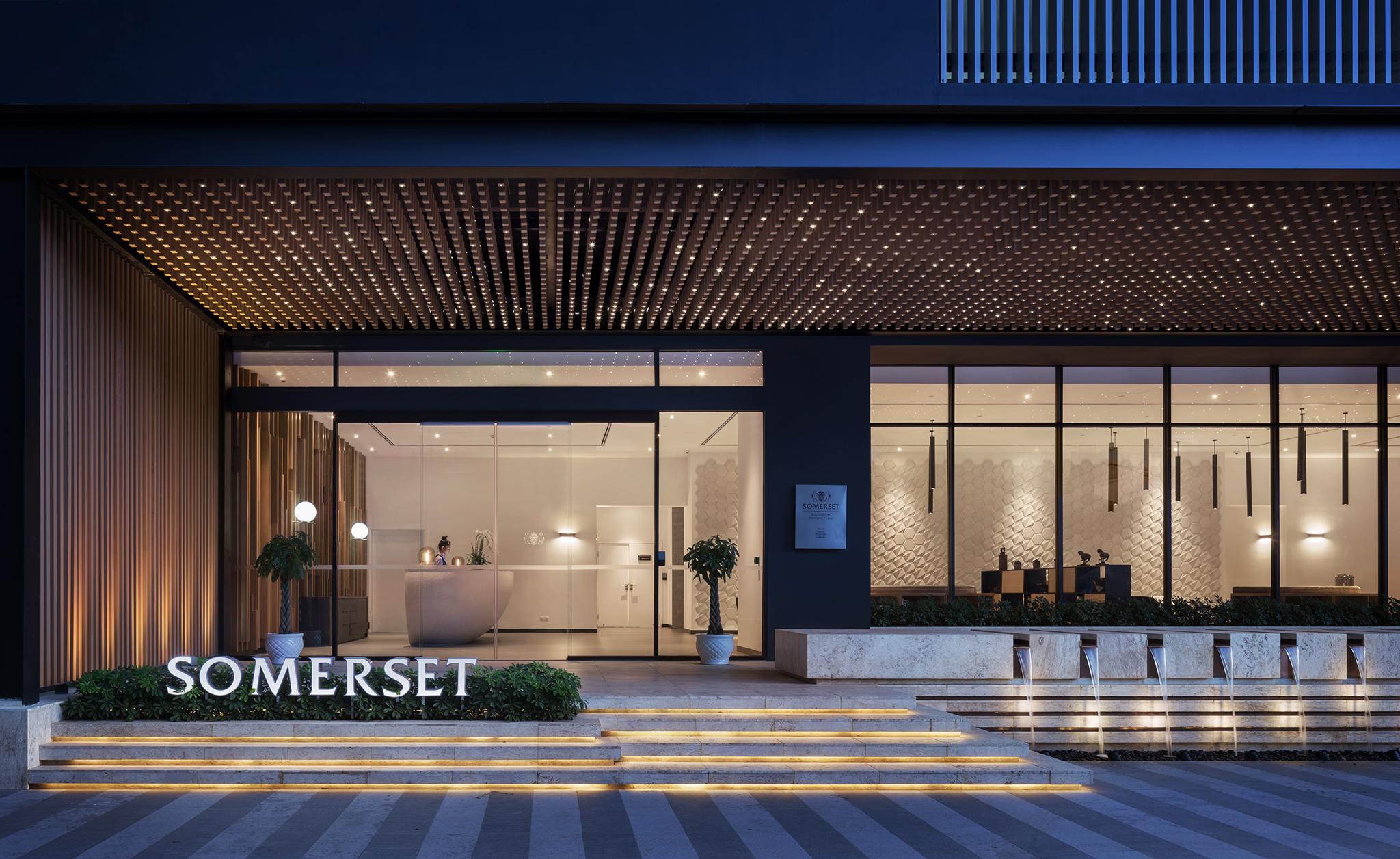 Somerset Norodom Phnom Penh Exterior foto